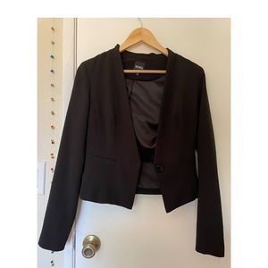 Women’s black blazer